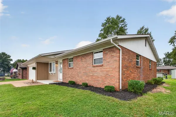 171 N Nike ST, Hecker, IL 62248