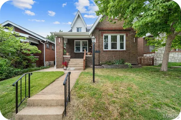 6135 Louisiana AVE, St Louis, MO 63111