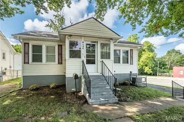 8136 Ellerton AVE, St Louis, MO 63114