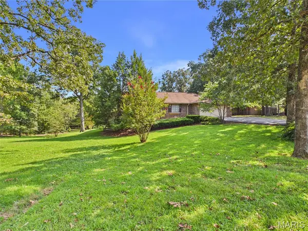 3266 Vandover RD, Poplar Bluff, MO 63901