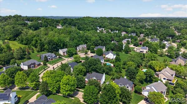 17821 Wilderness Cliff CT, Wildwood, MO 63005