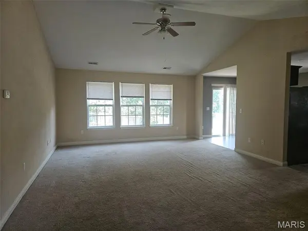 107 Pioneer CT, Waynesville, MO 65583
