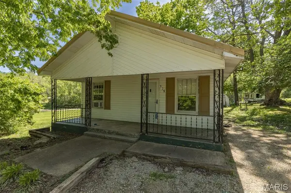 105 S Shaw ST, Park Hills, MO 63601