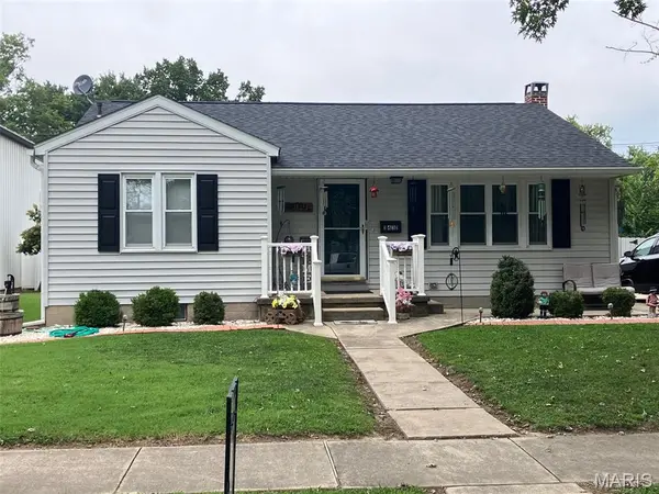 1431 Fairfax ST, Carlyle, IL 62231