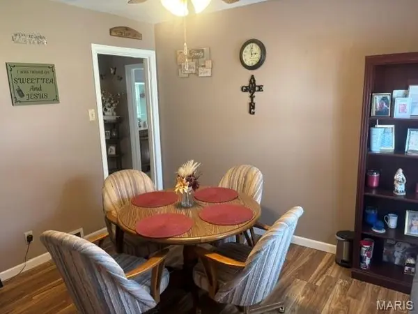 1431 Fairfax ST, Carlyle, IL 62231