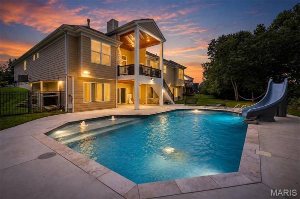 308 Willow Weald PATH, Chesterfield, MO 63005
