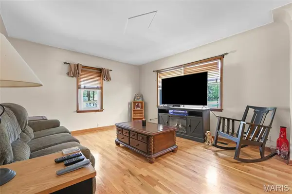 1005 Lindsay AVE, Crystal City, MO 63019