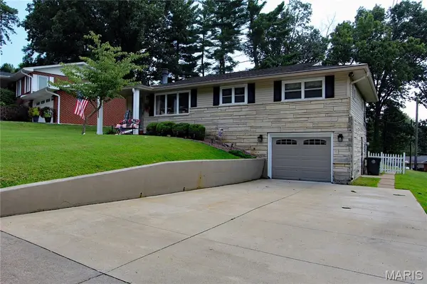 1653 Perryville RD, Cape Girardeau, MO 63701