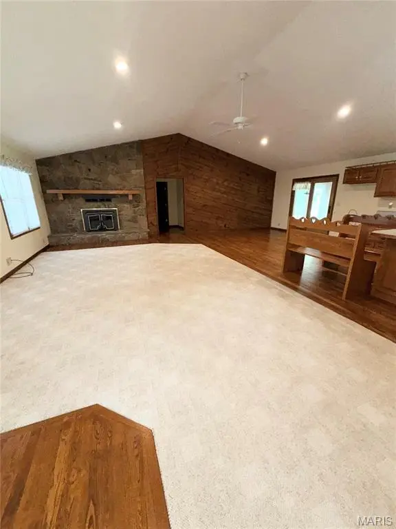 10950 Harris CT, Rolla, MO 65401