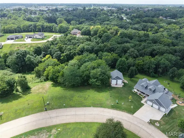 43 Gala DR, Hannibal, MO 63401