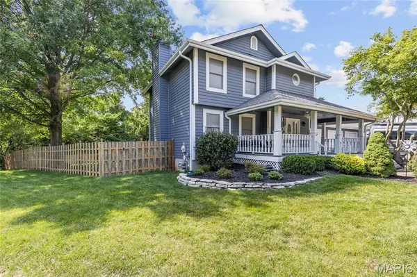 4 River Ridge CT, St Charles, MO 63303