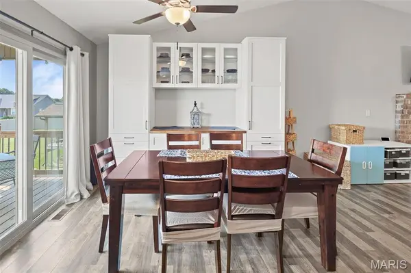 607 W 5th ST, St Jacob, IL 62281