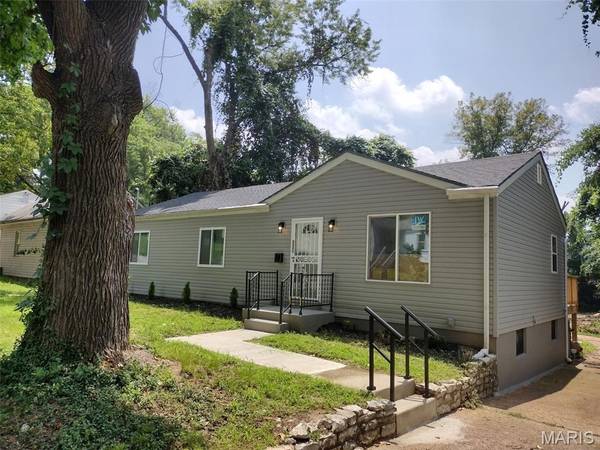2554 Ada AVE, Jennings, MO 63136