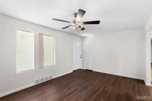 2554 Ada AVE, Jennings, MO 63136
