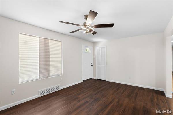 2554 Ada AVE, Jennings, MO 63136