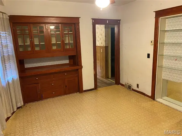 3301 Saint Marys AVE, Hannibal, MO 63401
