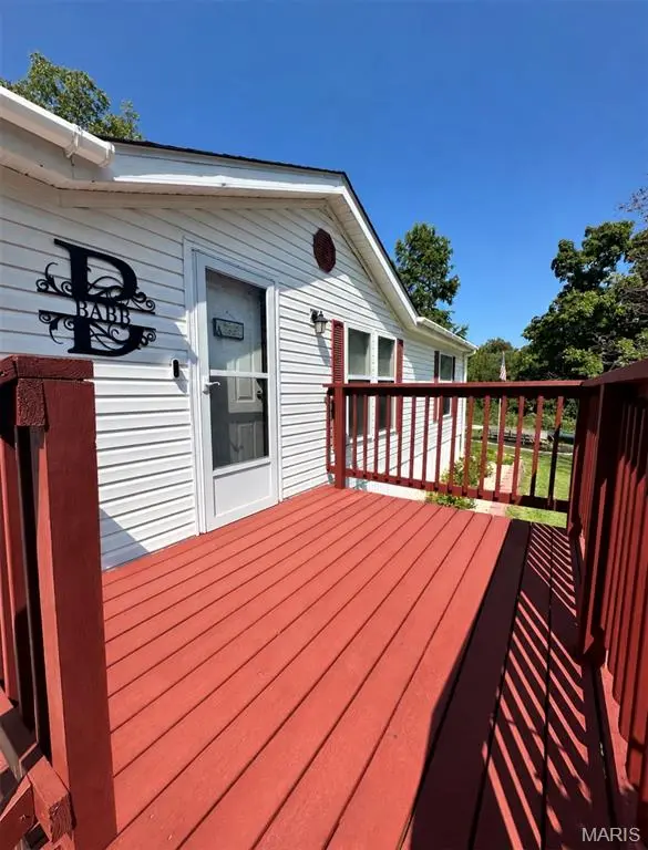 560 Main ST, Leslie, MO 63056