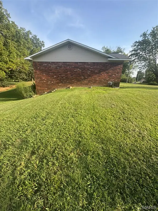 18012 County Road 409, Bloomfield, MO 63825