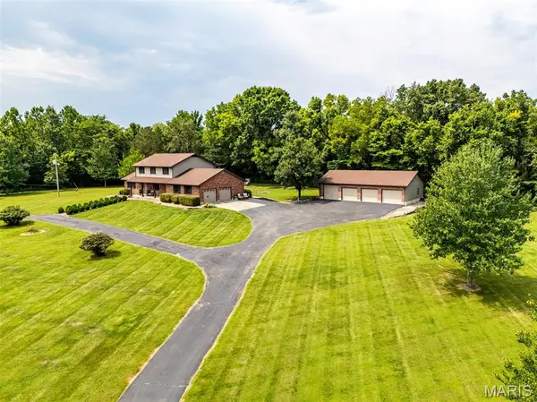 98 Wooden Nickel DR, Foley, MO 63347