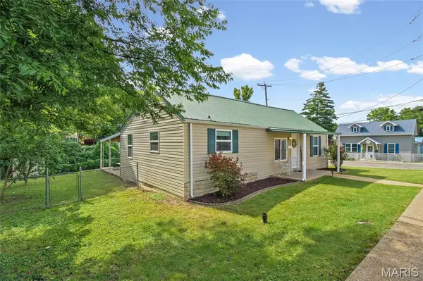 121 Chestnut ST, Festus, MO 63028