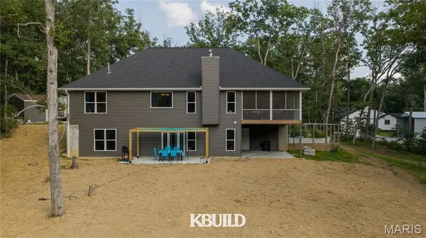 1077 Bell RD, Wright City, MO 63390