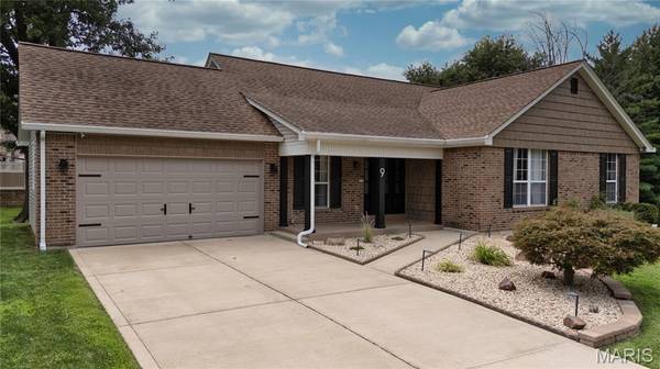 9 Carriage WAY E, St Peters, MO 63376