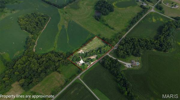 15006 383rd ST, Pleasant Hill, IL 62366