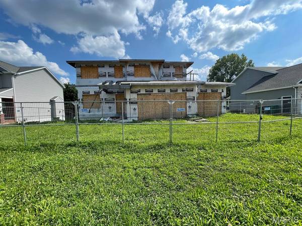 732 Seagate DR, O'fallon, IL 62269