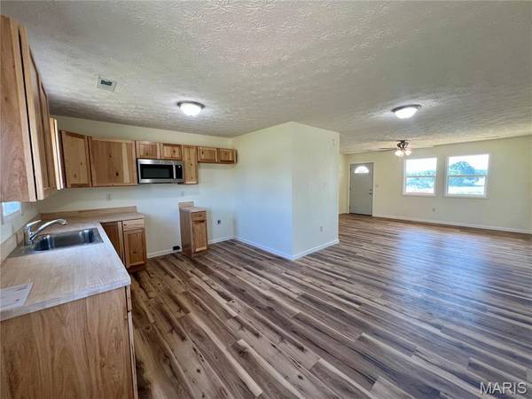 Lot 32 Stephanie LN, Laquey, MO 65534
