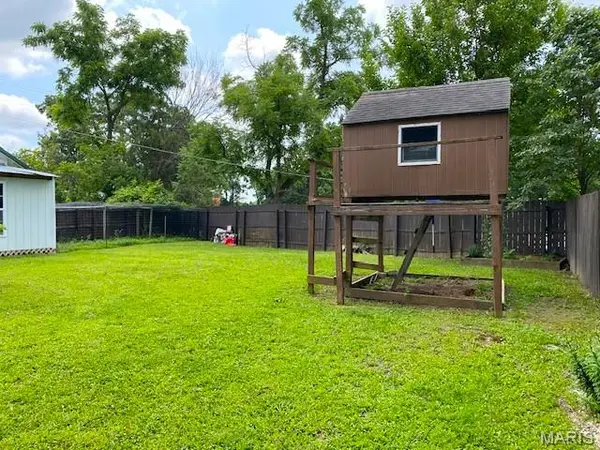 1333 State Highway 73, Macks Creek, MO 65786