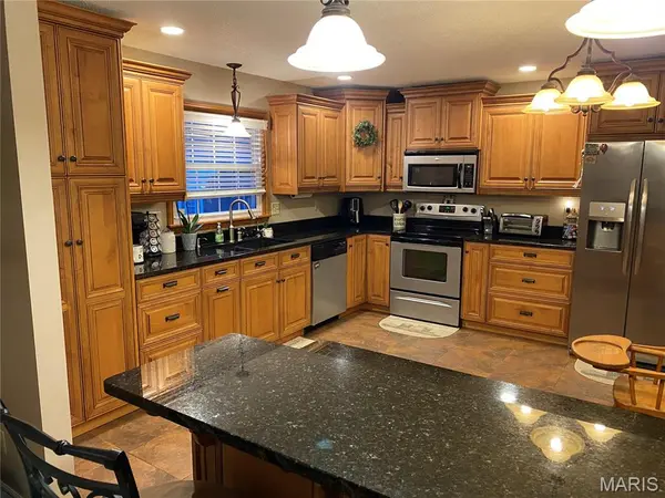 22 Settlers TRL, Hannibal, MO 63401
