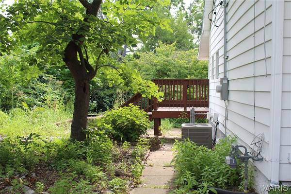 2312 Burns AVE, Overland, MO 63114