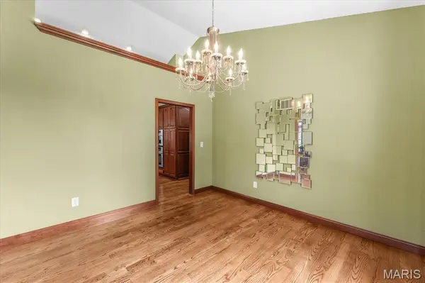 160 O'Fallon Troy RD, O'fallon, IL 62269