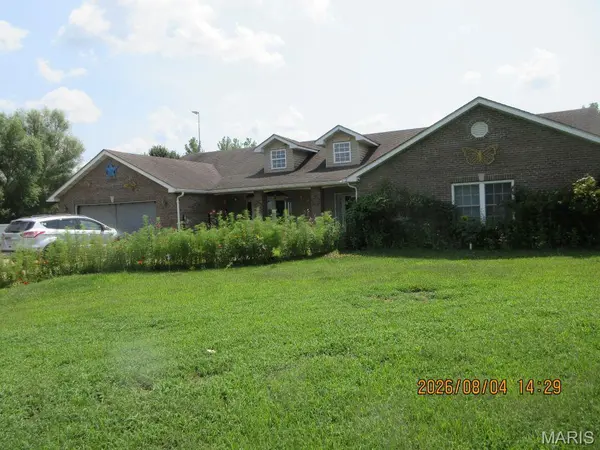 19707 Highway Uu, Louisiana, MO 63353