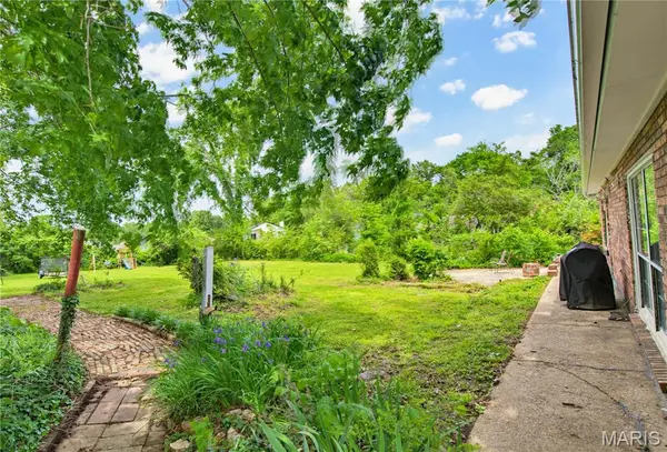 2613 N 14th ST, Poplar Bluff, MO 63901
