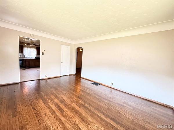600 Washington AVE, East Alton, IL 62024