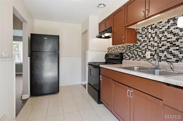 10154 Coburg Lands DR, St Louis, MO 63137