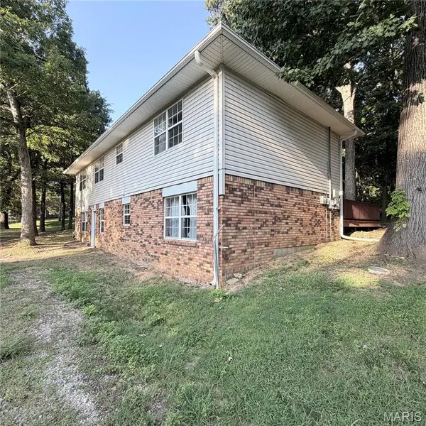 1609 Sylvan DR, Poplar Bluff, MO 63901