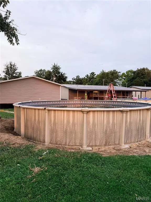 307 Oak ST, Odin, IL 62870