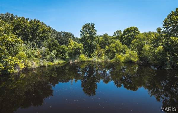 4347 Licklider RD, Cuba, MO 65453
