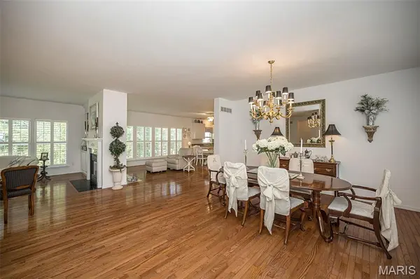 15263 Brightfield Manor DR, Chesterfield, MO 63017