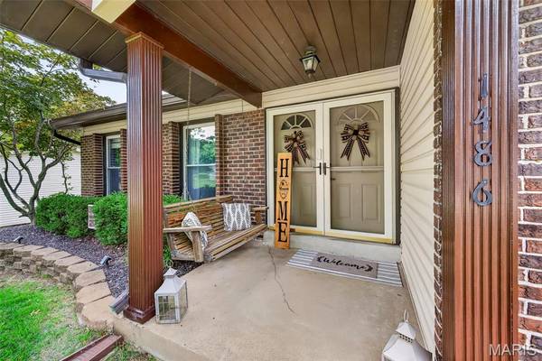 1486 El Camino DR, Florissant, MO 63031