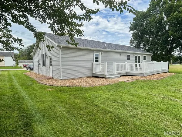 202 S Norwood AVE, Montgomery City, MO 63361