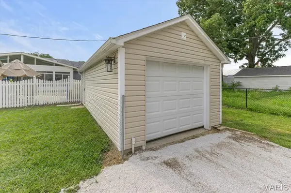 115 S Fillmore ST, Red Bud, IL 62278