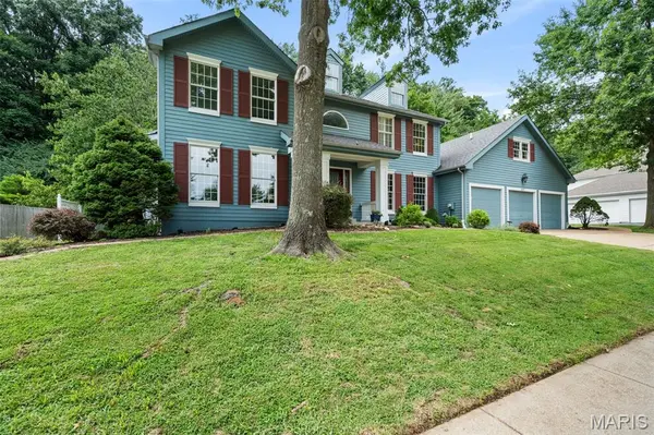 507 Prospector Ridge DR, Ballwin, MO 63011