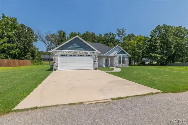 341 Wellington DR, Poplar Bluff, MO 63901