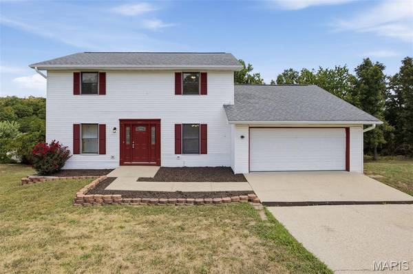 107 Meadow LN, St Robert, MO 65584