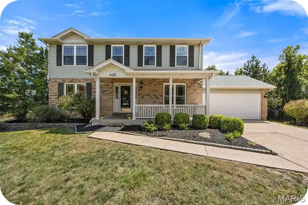 4412 Whitmeere CT, St Louis, MO 63129