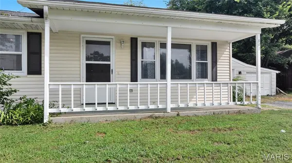 807 Benton ST, Montgomery City, MO 63361