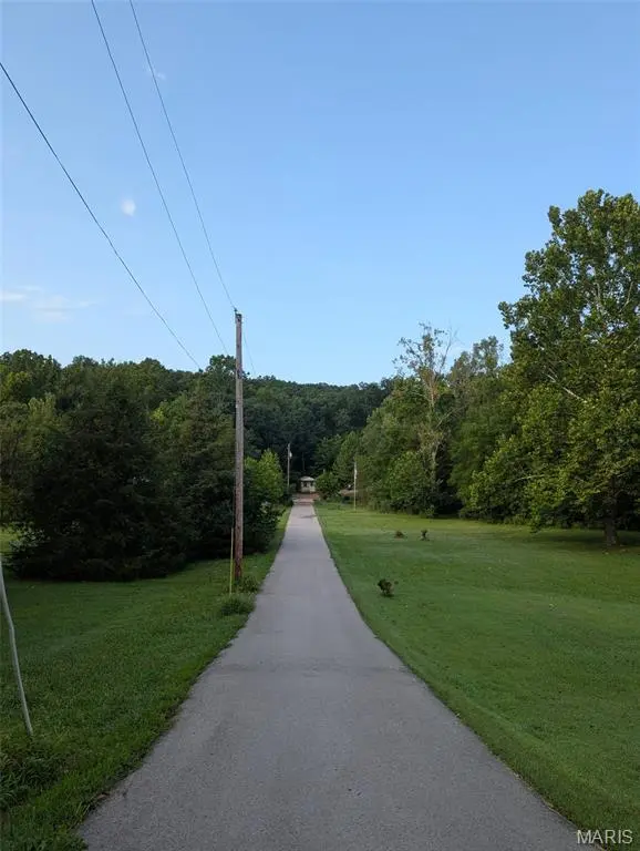 4036 Canebrake Valley DR, Dittmer, MO 63023